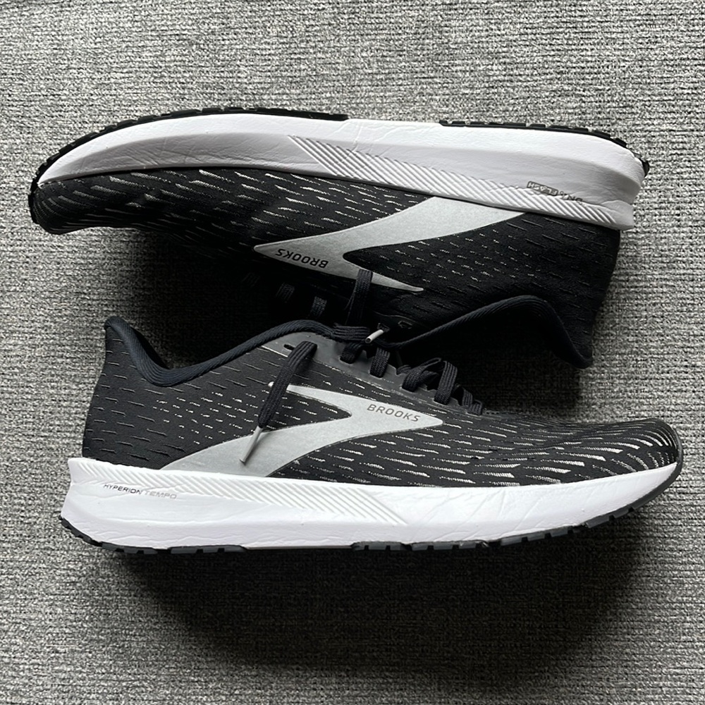Brooks Hyperion Tempo
